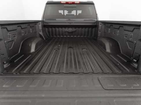 Used 2025 Chevrolet Silverado 3500 LTZ w/ LTZ Plus Package AWD/4WD image 36