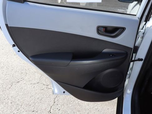 Used 2018 Hyundai Kona SEL AWD/4WD image 26