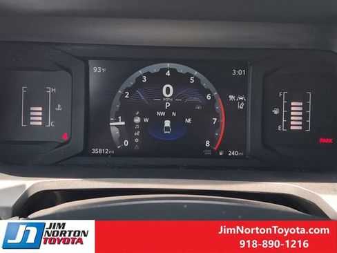 Used 2024 Toyota Tacoma SR5 AWD/4WD image 16