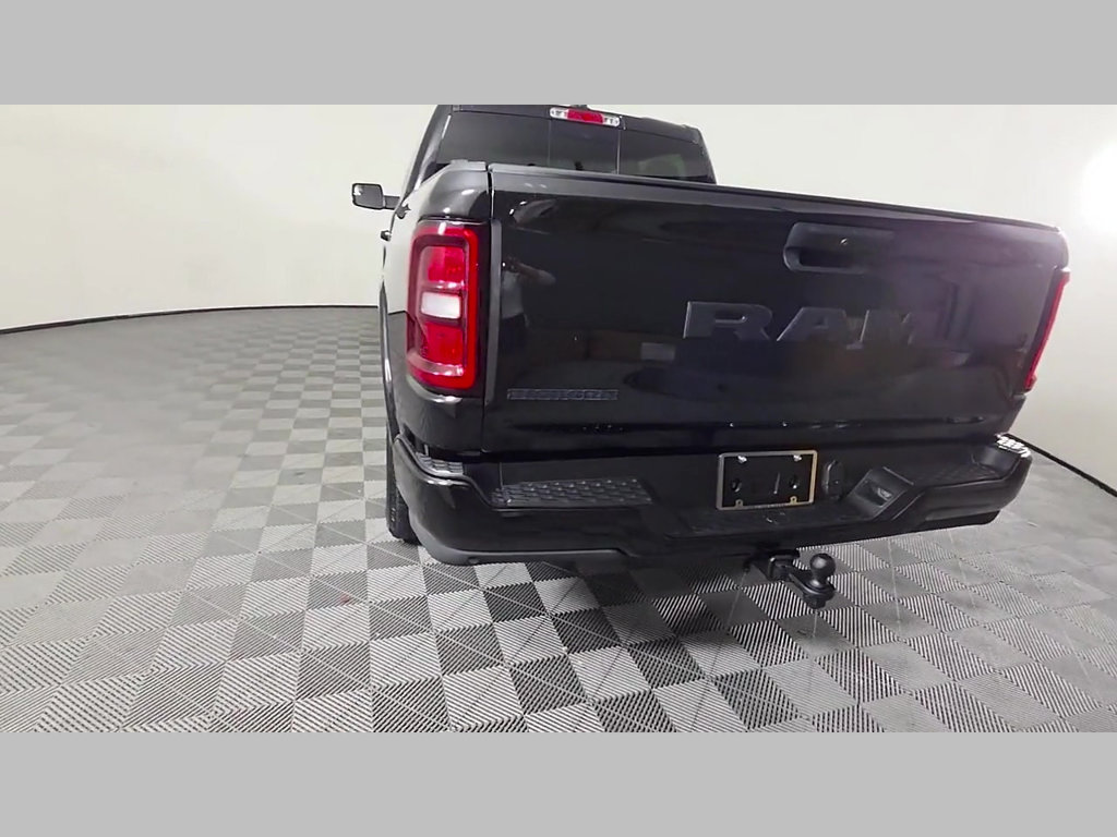 Used 2025 RAM 1500 Big Horn RWD image 42