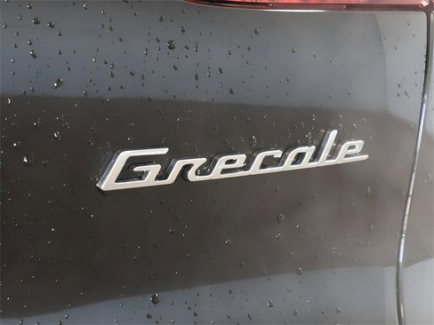 New 2025 Maserati Grecale Modena image 9