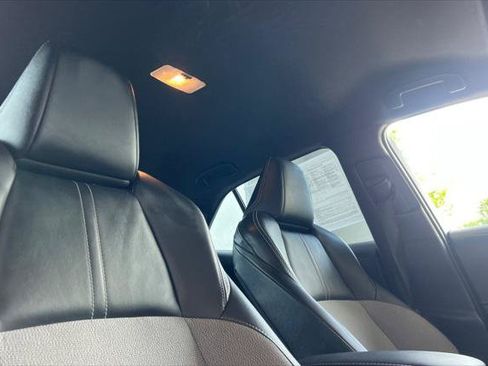 Certified 2022 Toyota Corolla XSE FWD image 17