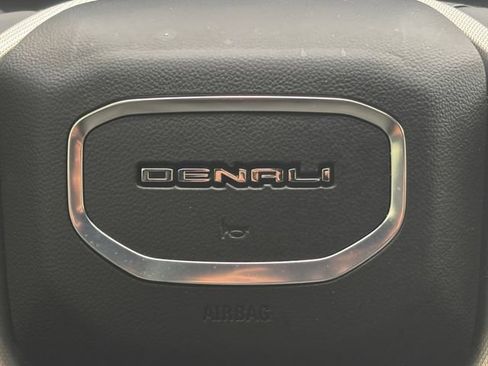Used 2025 GMC Sierra 2500 Denali w/ Denali Reserve Package AWD/4WD image 13