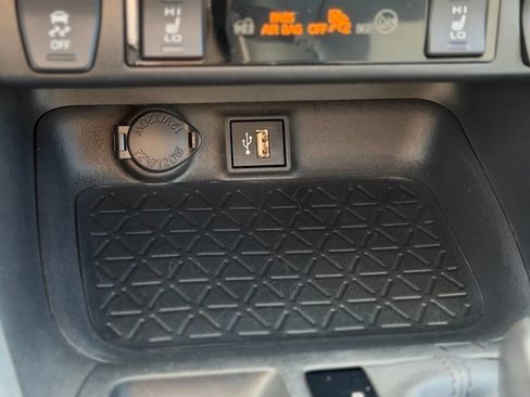 Used 2023 Toyota RAV4 XLE Premium AWD/4WD image 14