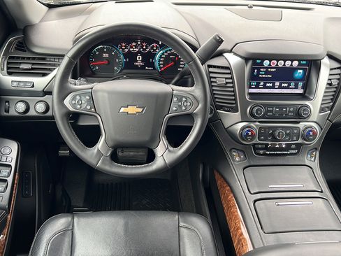 Used 2016 Chevrolet Suburban LTZ AWD/4WD image 13