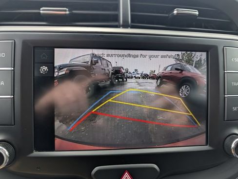 Used 2024 Kia Soul LX w/ Option Group 015 FWD image 24