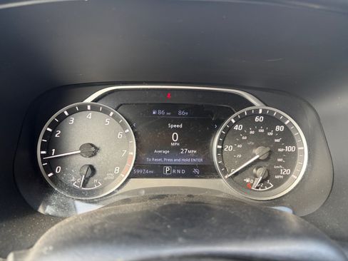 Used 2024 Nissan Frontier SV RWD image 17