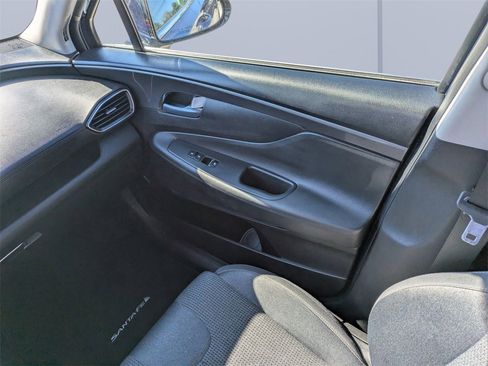 Used 2022 Hyundai Santa Fe SEL image 17