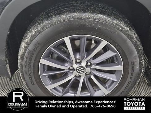 Used 2017 Toyota Highlander XLE image 30