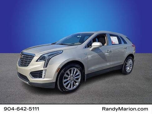 Used 2017 Cadillac XT5 Platinum AWD/4WD image 1