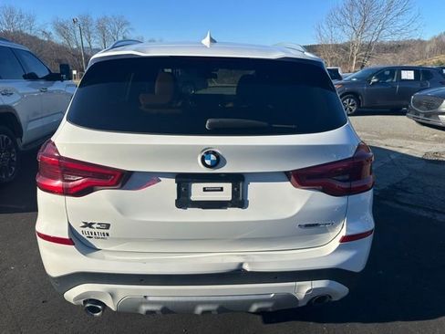 Used 2019 BMW X3 sDrive30i w/ Premium Package image 2
