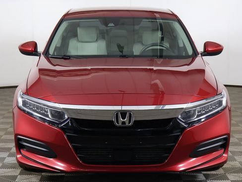 Used 2018 Honda Accord LX image 8