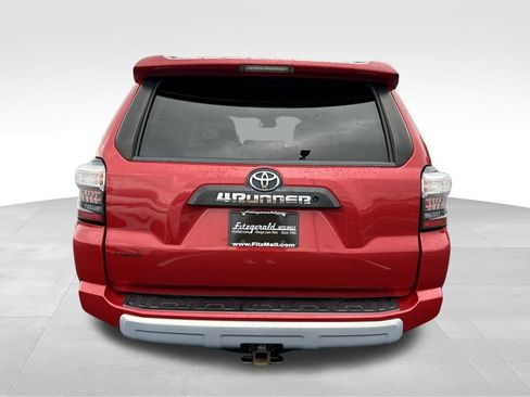 Used 2020 Toyota 4Runner TRD Off-Road image 6