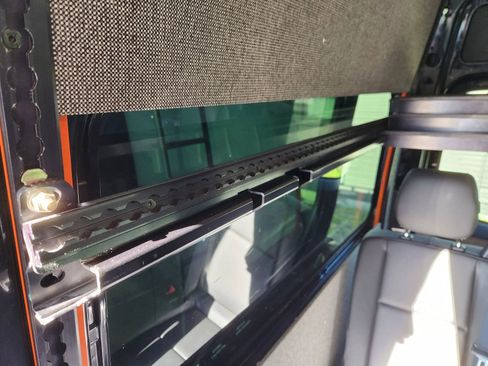 Used 2020 Mercedes-Benz Sprinter 2500 image 53