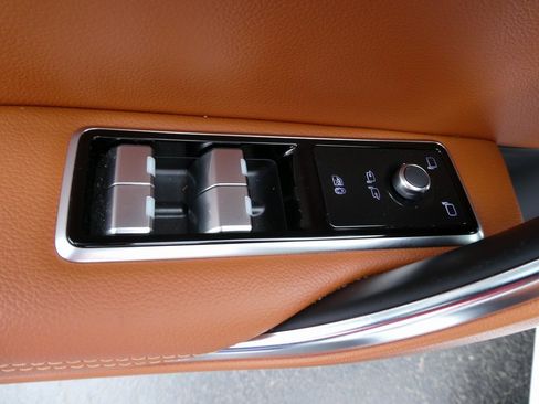 Used 2024 Jaguar XF R-Dynamic SE image 24