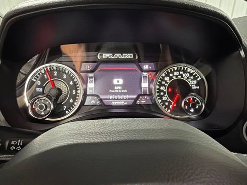 Used 2022 RAM 1500 Laramie AWD/4WD image 26