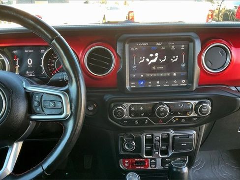 Used 2020 Jeep Gladiator Rubicon image 6