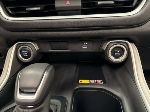 Used 2024 Toyota Grand Highlander XLE image 41