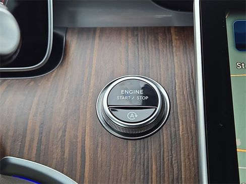 New 2026 Mercedes-Benz CLE 300 4MATIC Cabriolet image 13