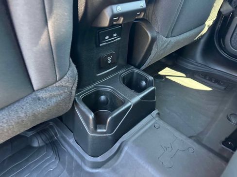 Used 2023 Jeep Wrangler Unlimited Sahara w/ Cold Weather Group AWD/4WD image 11