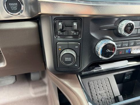 Used 2023 Ford F350 King Ranch w/ Chrome Package AWD/4WD image 29
