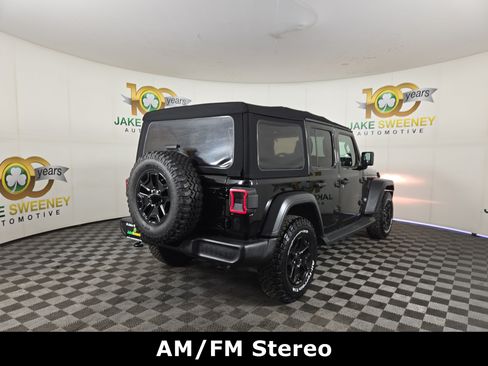 Used 2018 Jeep Wrangler Unlimited Sport S AWD/4WD image 10