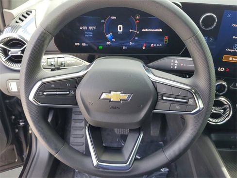 New 2025 Chevrolet Blazer EV LT image 22