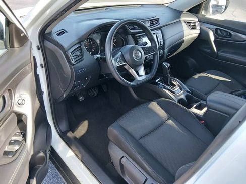 Certified 2019 Nissan Rogue S AWD/4WD image 9