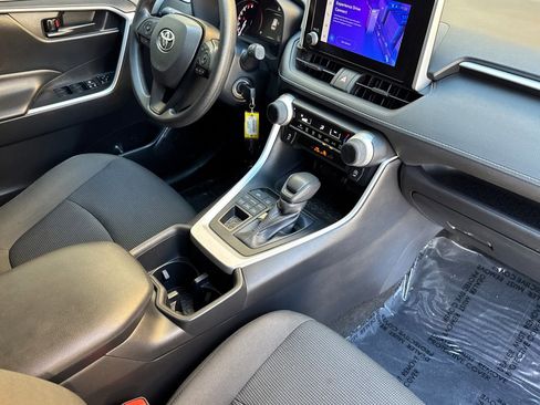Used 2024 Toyota RAV4 LE image 13