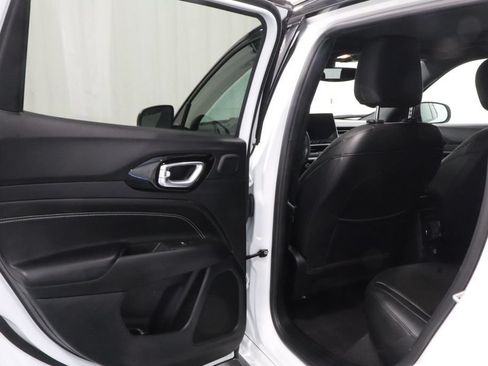 Certified 2022 Jeep Compass High Altitude AWD/4WD image 14