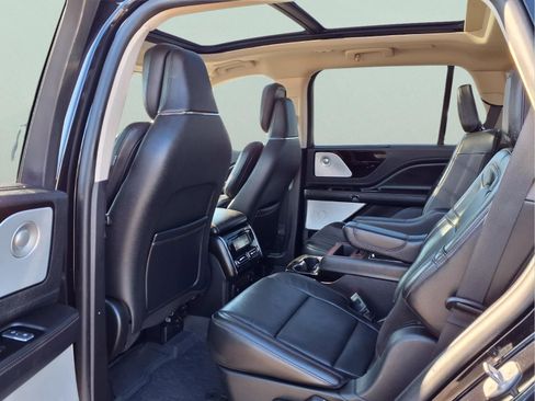 Used 2022 Lincoln Aviator Reserve w/ Equipment Group 201A image 23