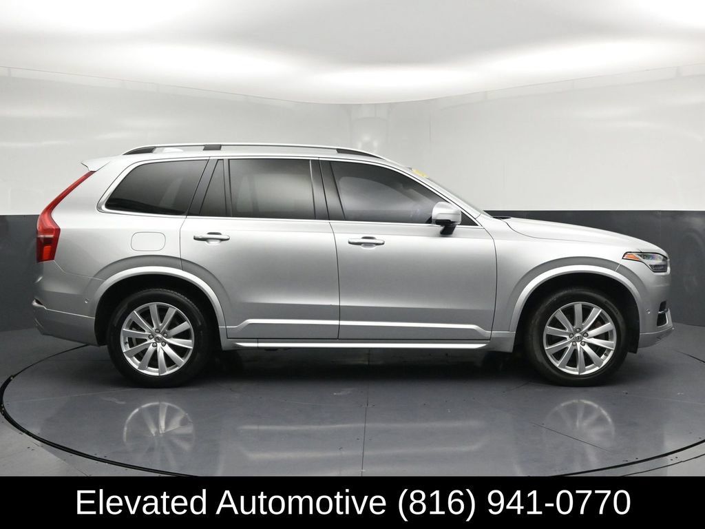 Used 2017 Volvo XC90 T6 Momentum w/ Vision Package AWD/4WD image 30