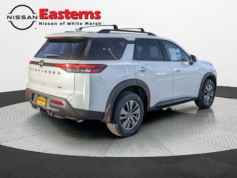 New 2025 Nissan Pathfinder SV w/ SV Premium Package image 6