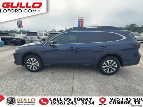 Used 2024 Subaru Outback Premium AWD/4WD image 5