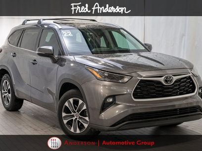 Used 2022 Toyota Highlander XLE