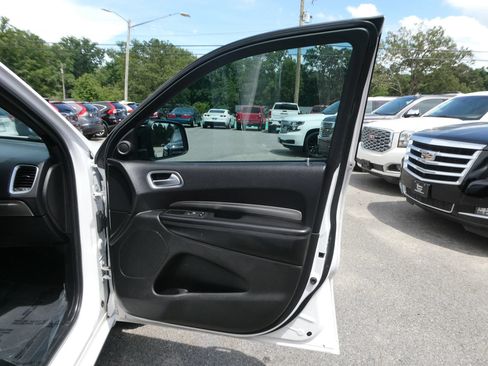 Used 2020 Dodge Durango SXT RWD image 22