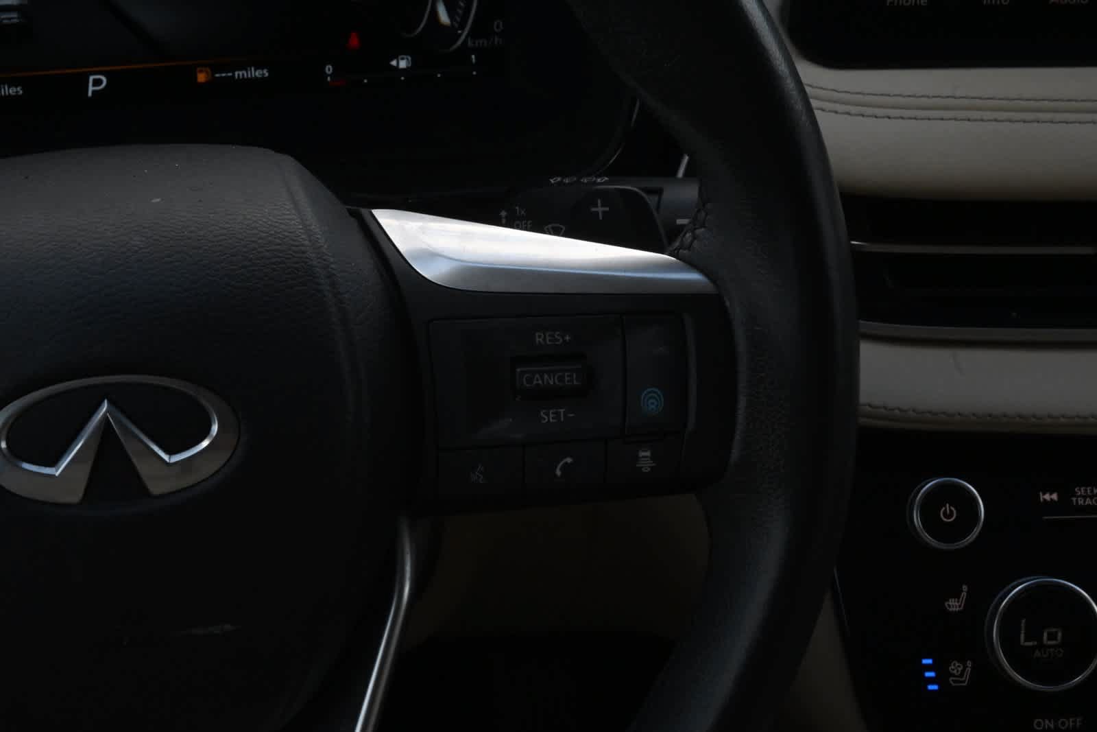 Certified 2024 INFINITI QX60 Luxe FWD image 11
