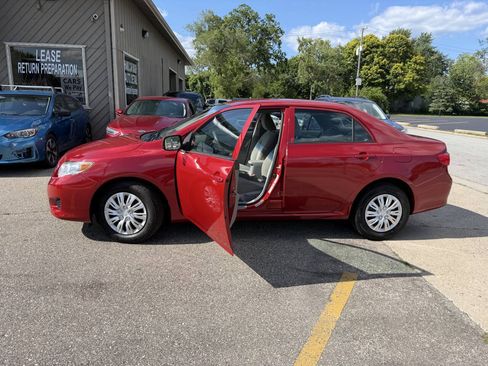 Used 2010 Toyota Corolla LE w/ All Weather Guard Pkg FWD image 22