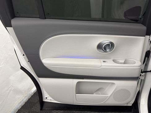 Used 2026 Hyundai Ioniq 9 SEL image 25