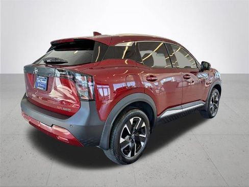 Certified 2025 Nissan Kicks SR AWD/4WD image 8
