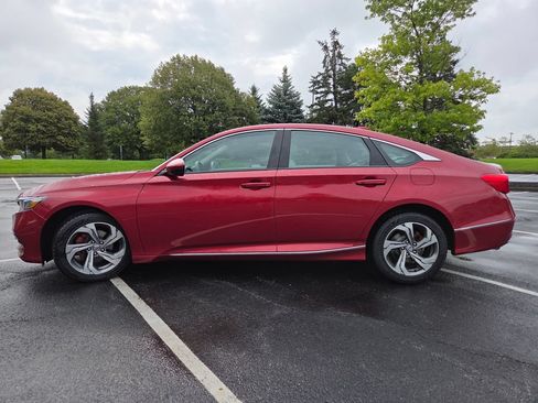 Certified 2018 Honda Accord EX image 21