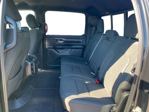 Used 2025 RAM 1500 Big Horn AWD/4WD image 16