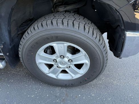 Used 2014 Toyota Tundra SR5 w/ SR5 Upgrade Package image 16