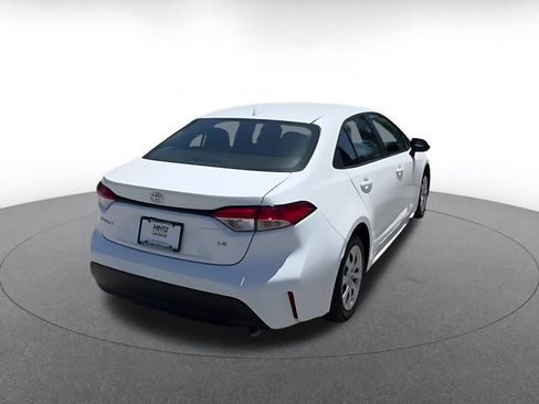 Used 2025 Toyota Corolla LE FWD image 14