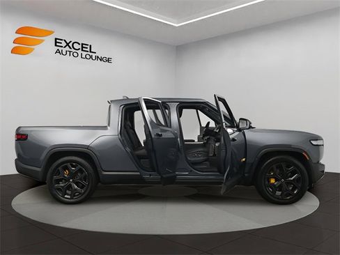 Used 2022 Rivian R1T Launch Edition image 68