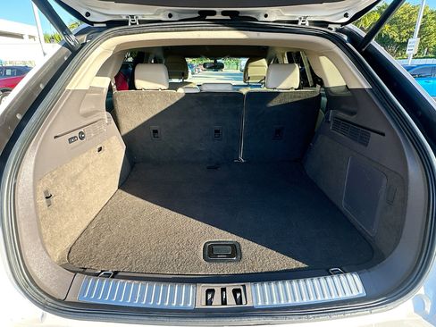 Used 2016 Lincoln MKX Select w/ Select Plus Package image 24