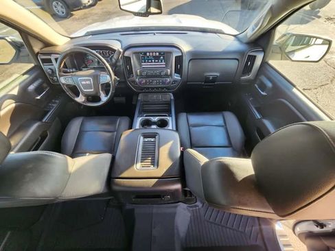 Used 2018 GMC Sierra 1500 SLT w/ All Terrain Package AWD/4WD image 16