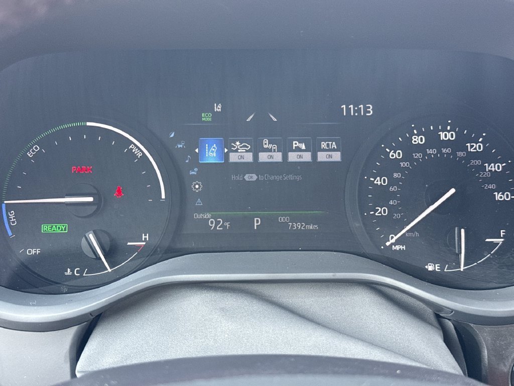 Certified 2025 Toyota Sienna XLE FWD image 10