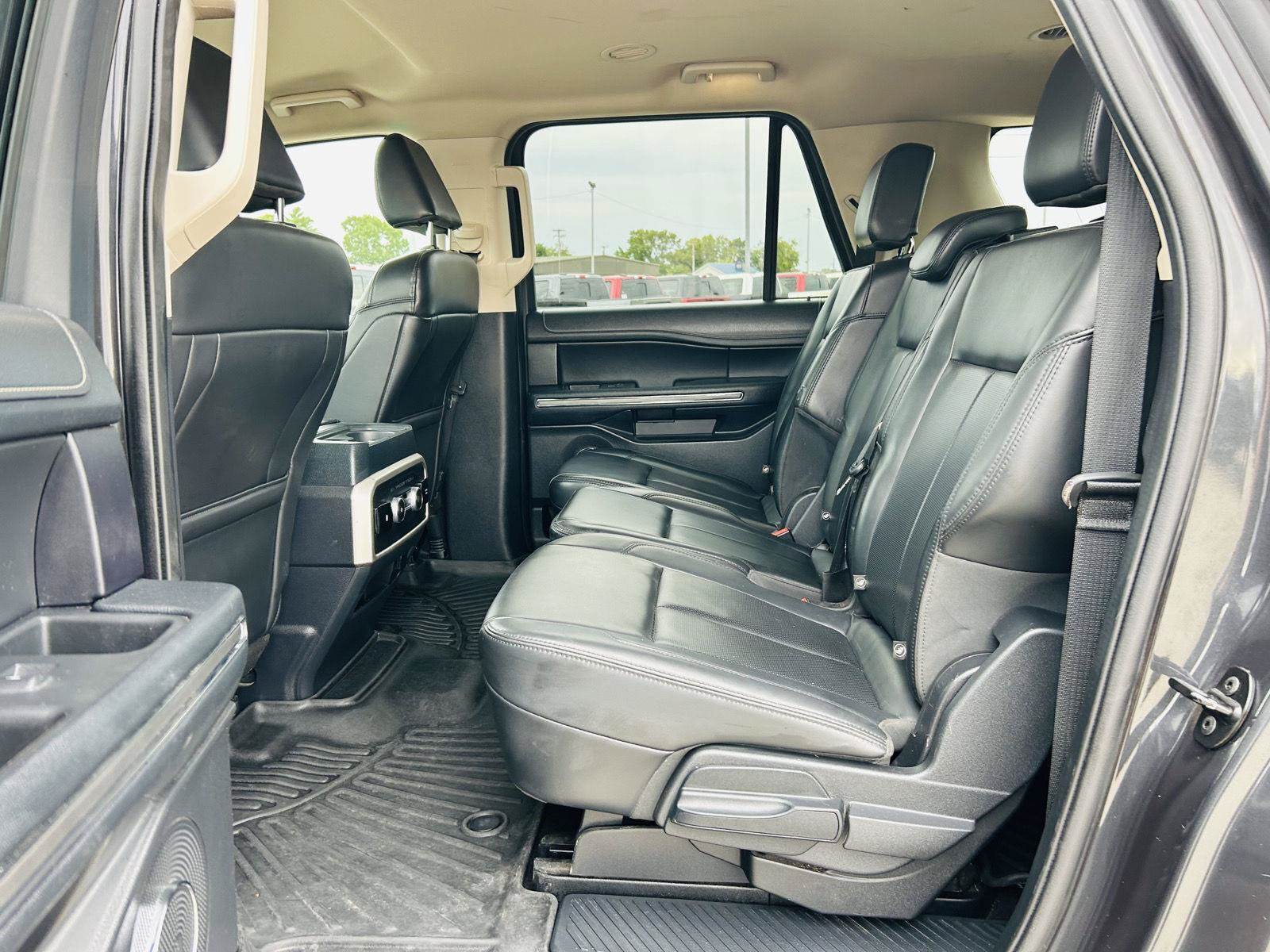 Used 2022 Ford Expedition Max XLT AWD/4WD image 28