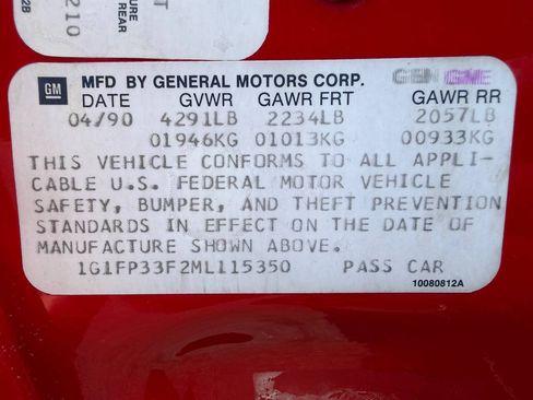 Used 1991 Chevrolet Camaro Z28 RWD image 21